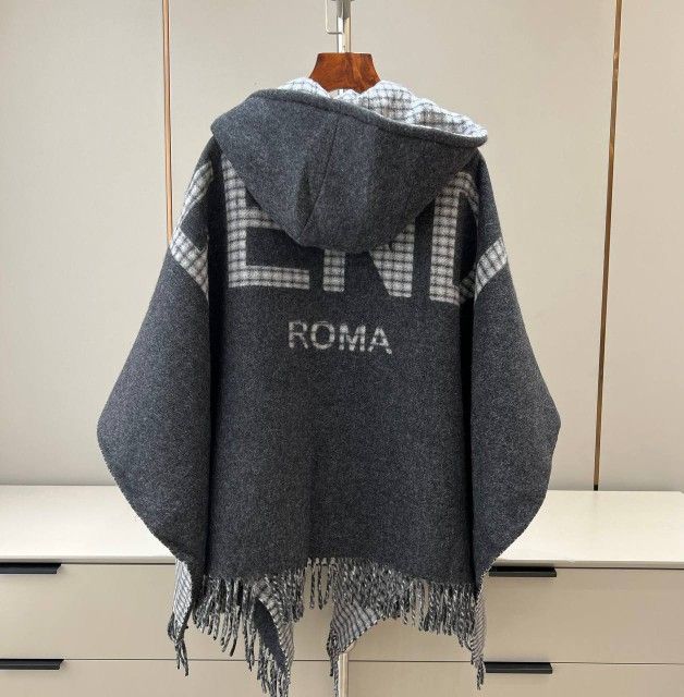 Fendi FF Multicolor Wool & Cashmere Poncho