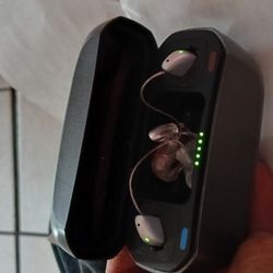 Deaf Headphones