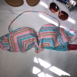 NWT Xhilaration Super Fun Colored Flounce Bikini Underwire Top with adjustable straps