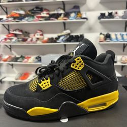 Jordan 4 Thunder 