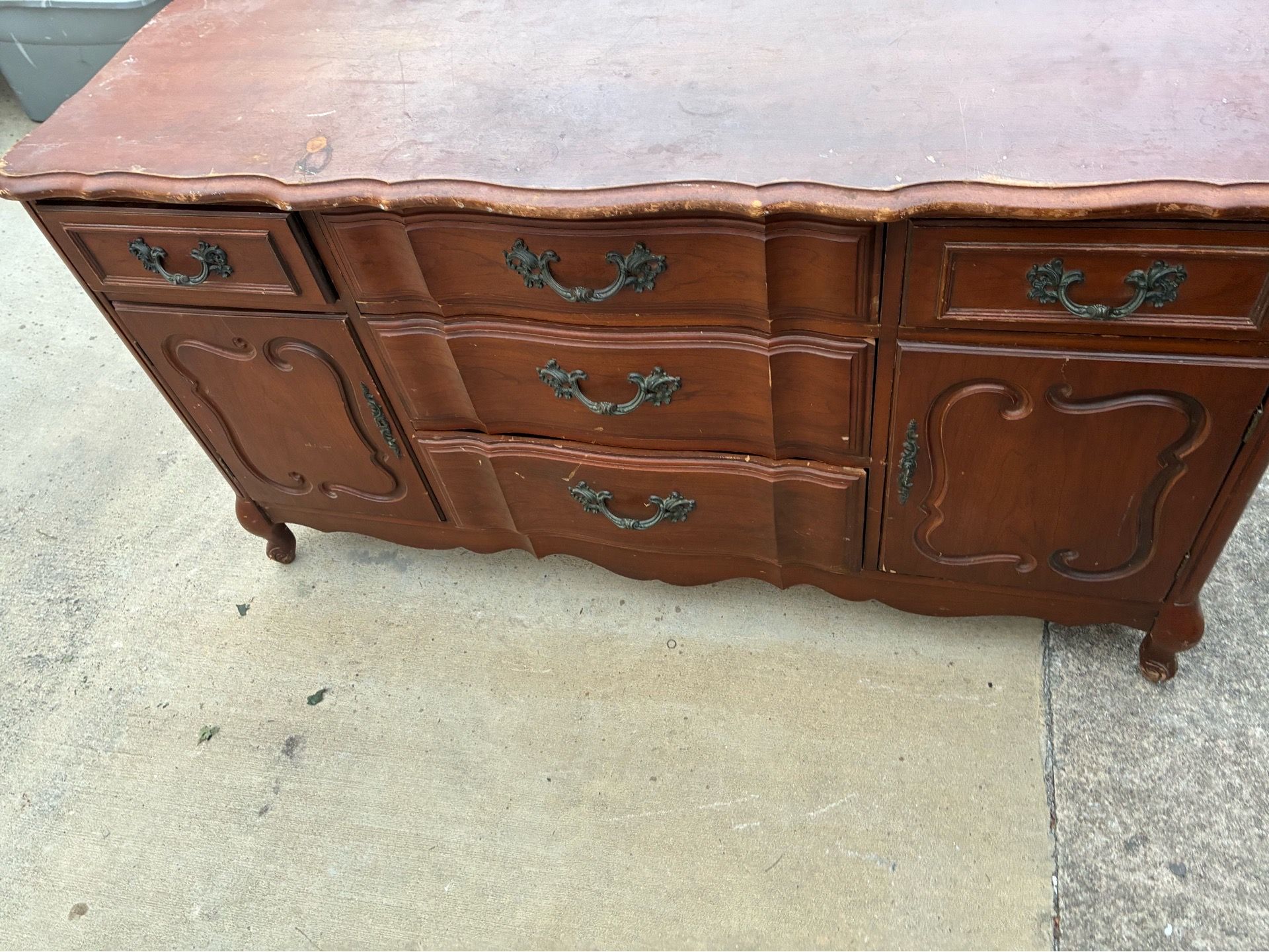 Sideboard