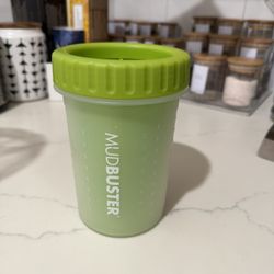 Brand New Mud buster To  Clean Dogs Paws