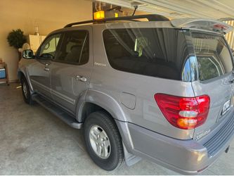 2002 Toyota sequoia v8