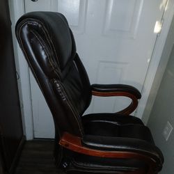 High Back Executive Leather Chair 