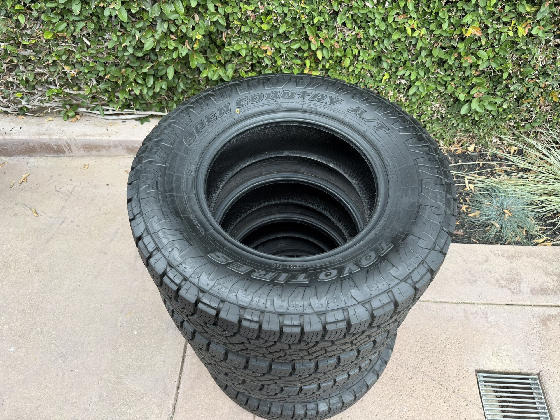 New Toyo Open Country At3 275/60R17 Tires