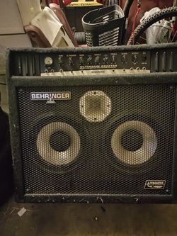 Berhinger Bass Amp 450 Watt