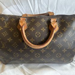 Louis Vuitton Speedy 35 