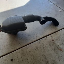 Dodge Challenger / Charger   Oem Air Intake 