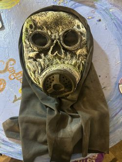 Faux Gas Mask