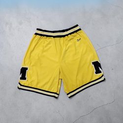 Vintage 1991-92' Nike Fab Five Michigan Wolverines Basketball Shorts 
