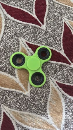 Green fidget spinner