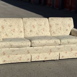Vintage Berne Furniture Floral Sofa - Free Curbside Delivery 