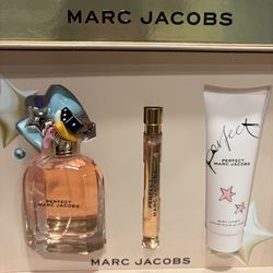 Marc Jacobs Perfect Perfume Set