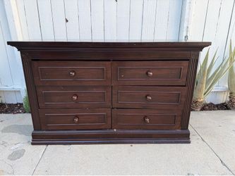 Free Baby Cache 6 Drawer Dresser made of solid wood