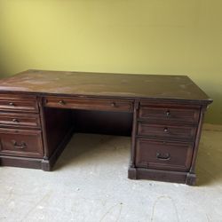 Office Desk