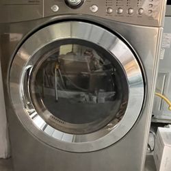 LG Electric Dryer    $425