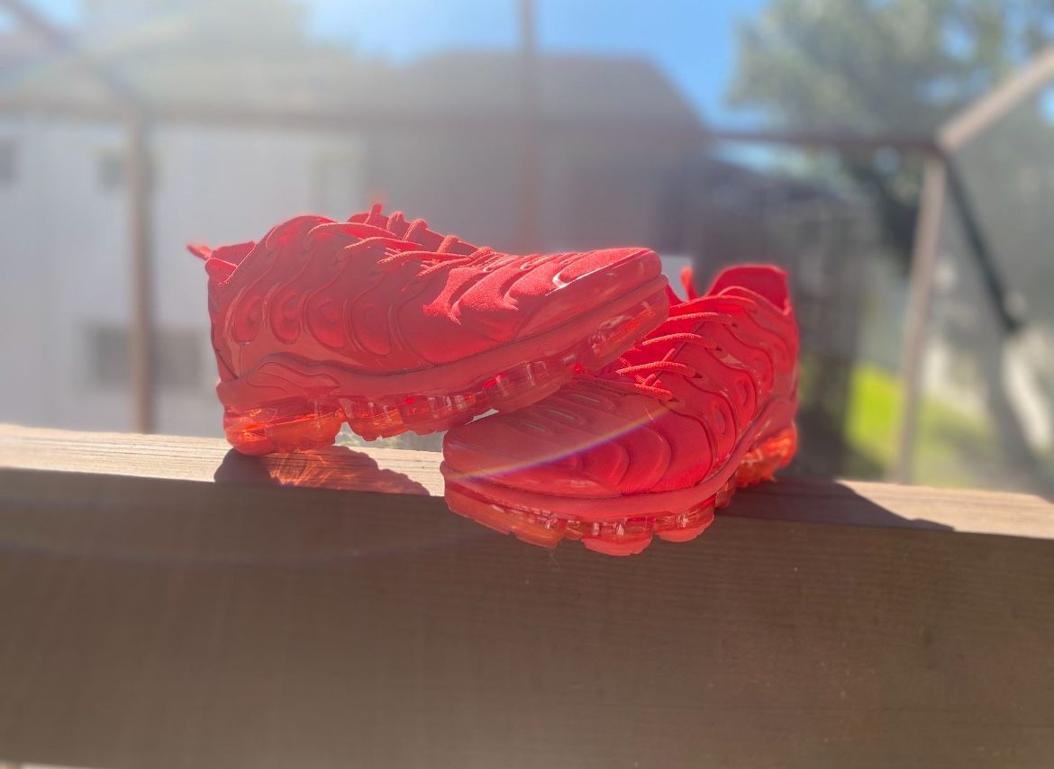 Nike Air Vapor Max Plus ‘Triple Red’ ( Men)