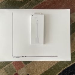 Apple MacBook Air 15" A3114 Z1JE000DN 2024 - 1TB 24GB RAM - New in Box - Silver