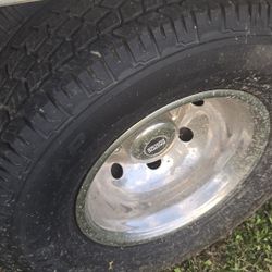 Set Ford Rims With New Tires  8 Lug