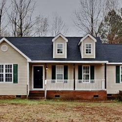 3 Bedroom and 2 Bathroom: House 