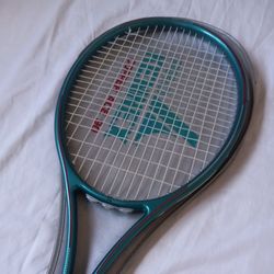 Kennex Tennis Racket