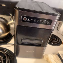 Ice Maker