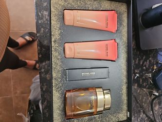 Michael kors perfume