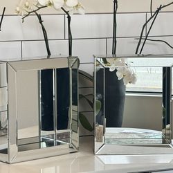 Large Z Gallerie Mirrored Wall Mount Picture Boxes – Strand Wall Shelf (Set of 2)