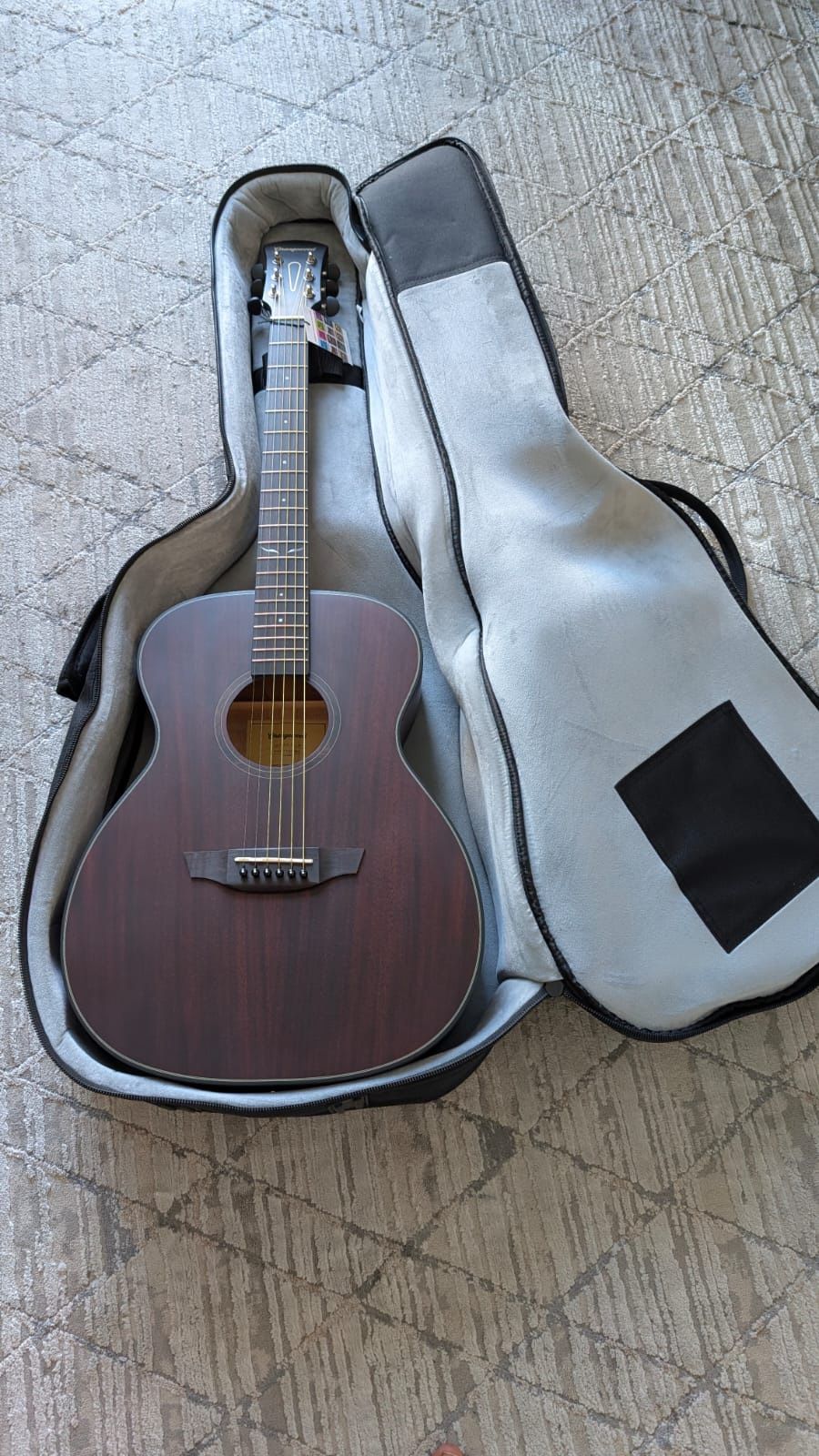 Orangewood Left Handed Guitar
