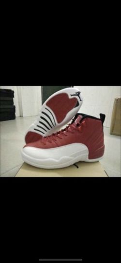 Jordan 12s size 7.5