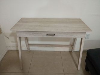 Light Wood Desk with Drawer