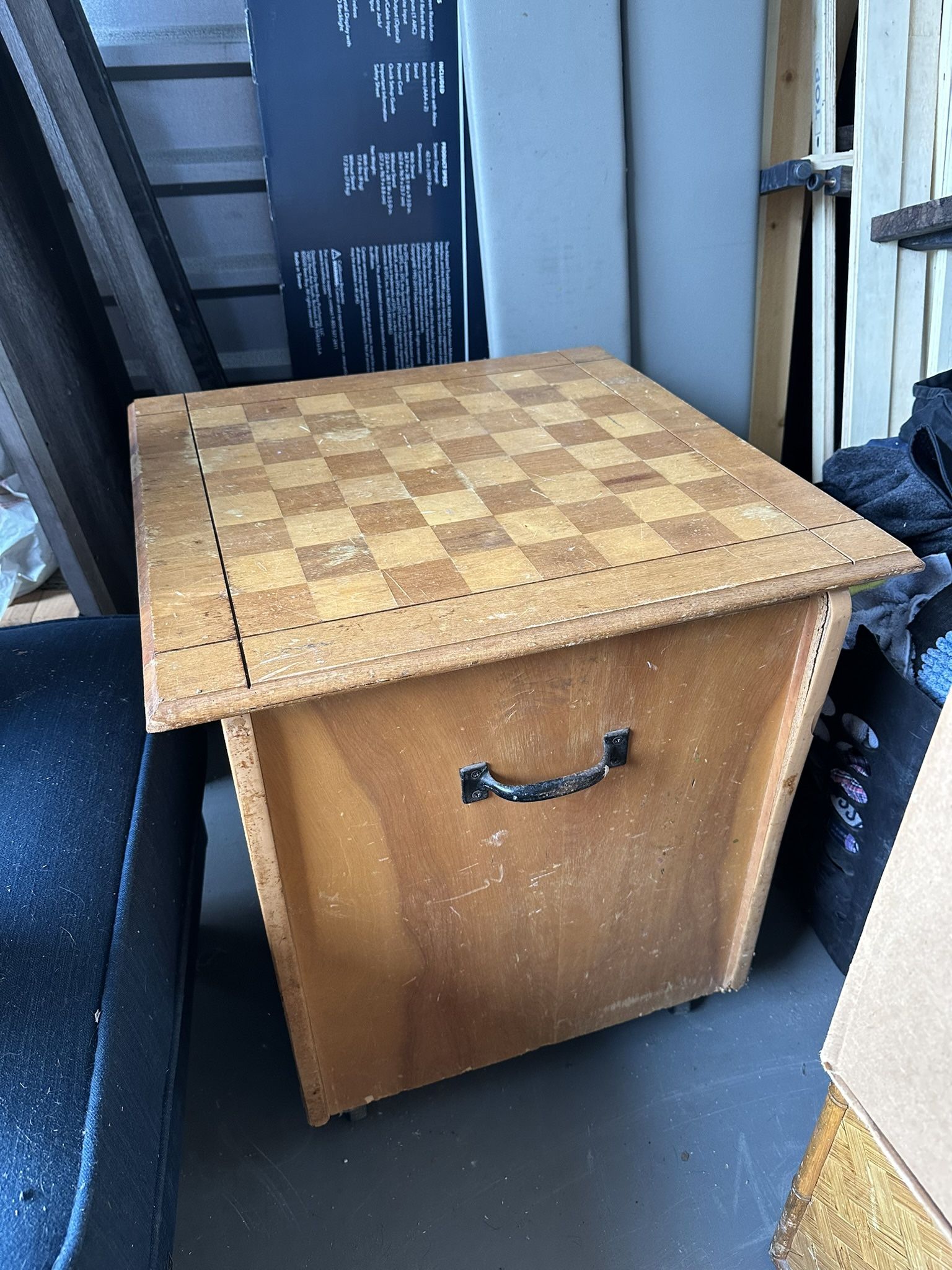 Flip-Top Chess Table