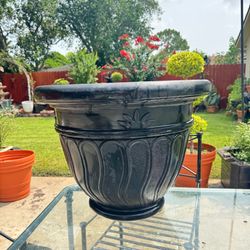 Planter (2)