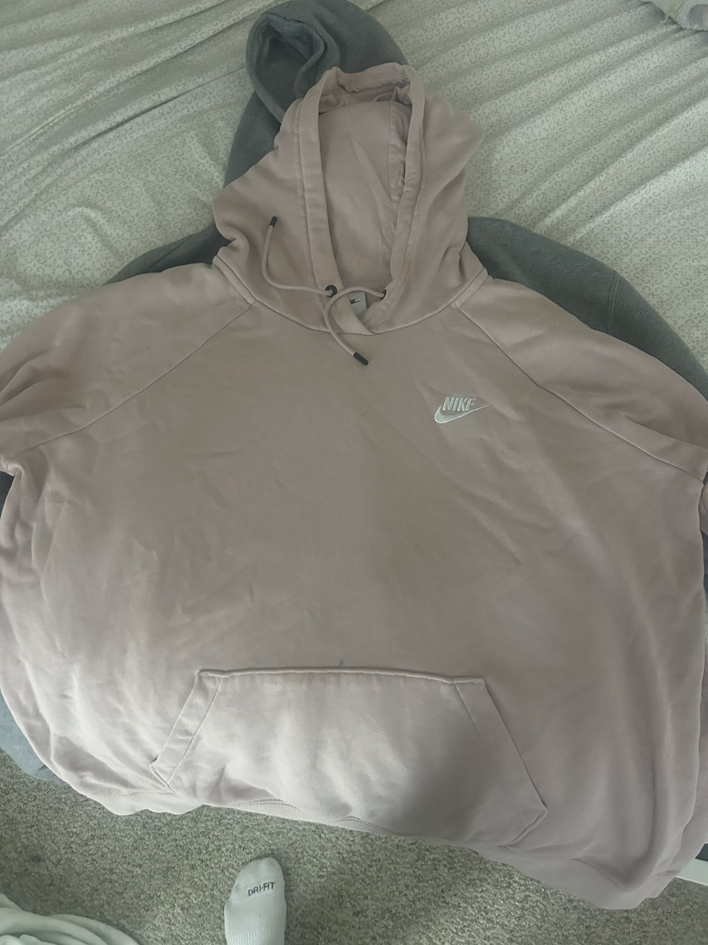 nike sweatshirt 