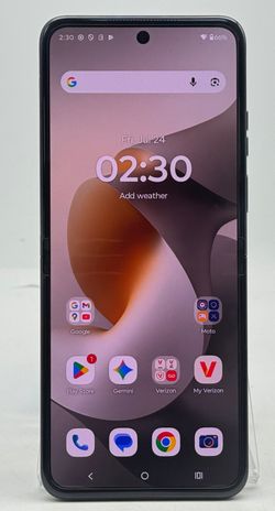 Motorola Razr 2026 128GB 8GB RAM Black Verizon Only For Parts