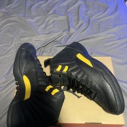 Jordan 12 black Taxi