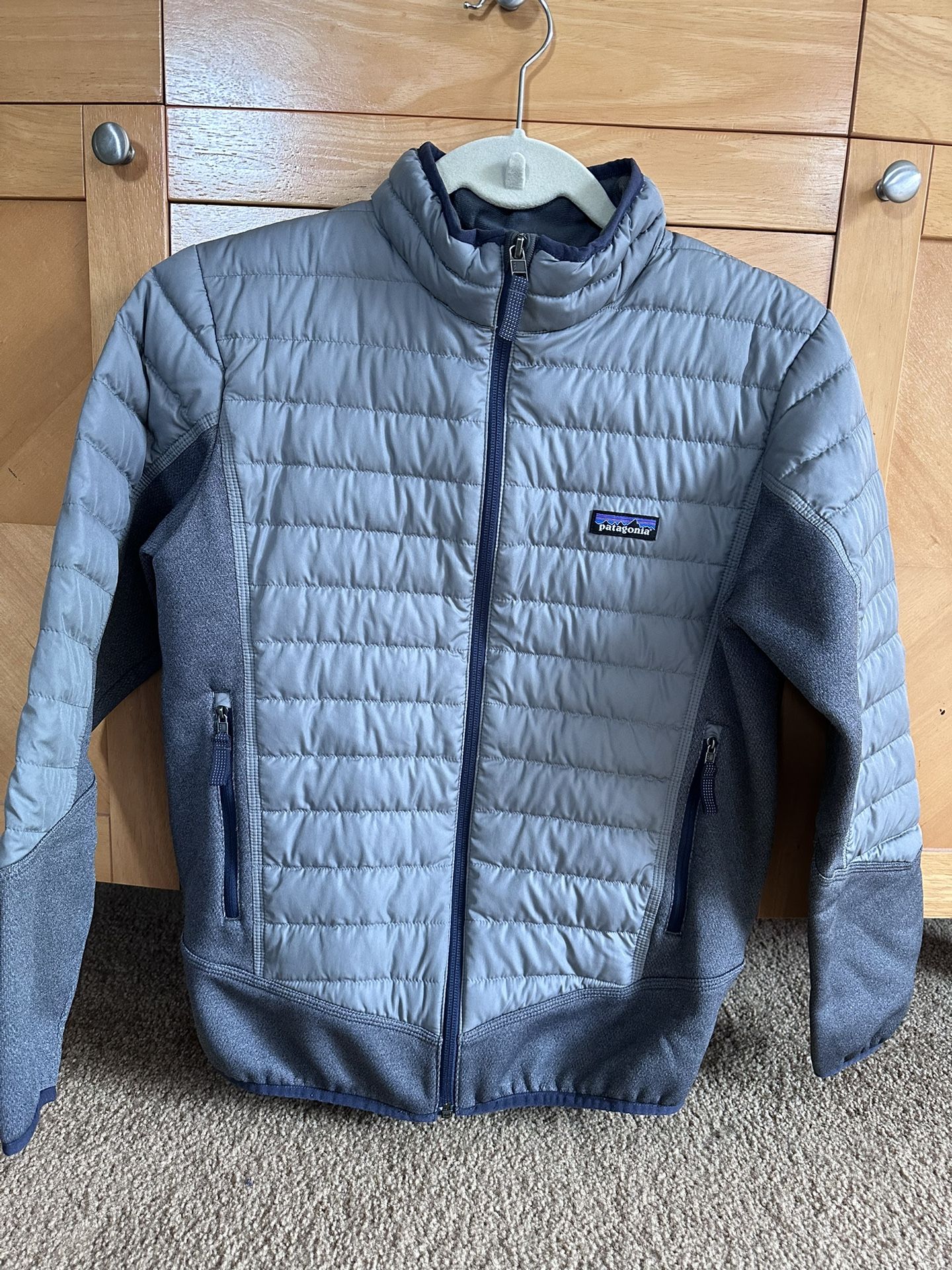 Patagonia Women’s Jacket Size XS