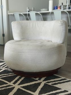 Swivel Accent Chair — Light Beige/Cream