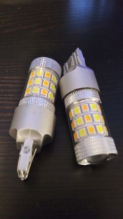 2PCS Leds Bulb Switchback T25 3157 7443 White/Amber Auto Led Light Dual Color LED Turn Signal Light 42smd 2835 P27 3057 12V