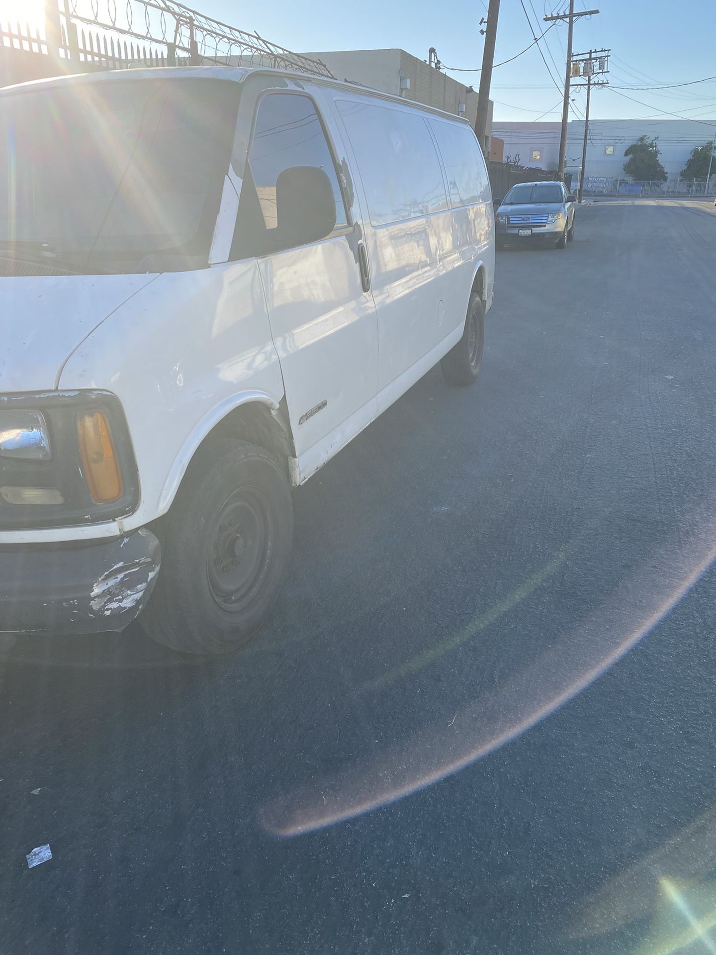 1999 Chevrolet 3500 Regular Cab & Chassis