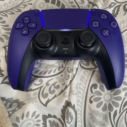 Playstation controller, purple