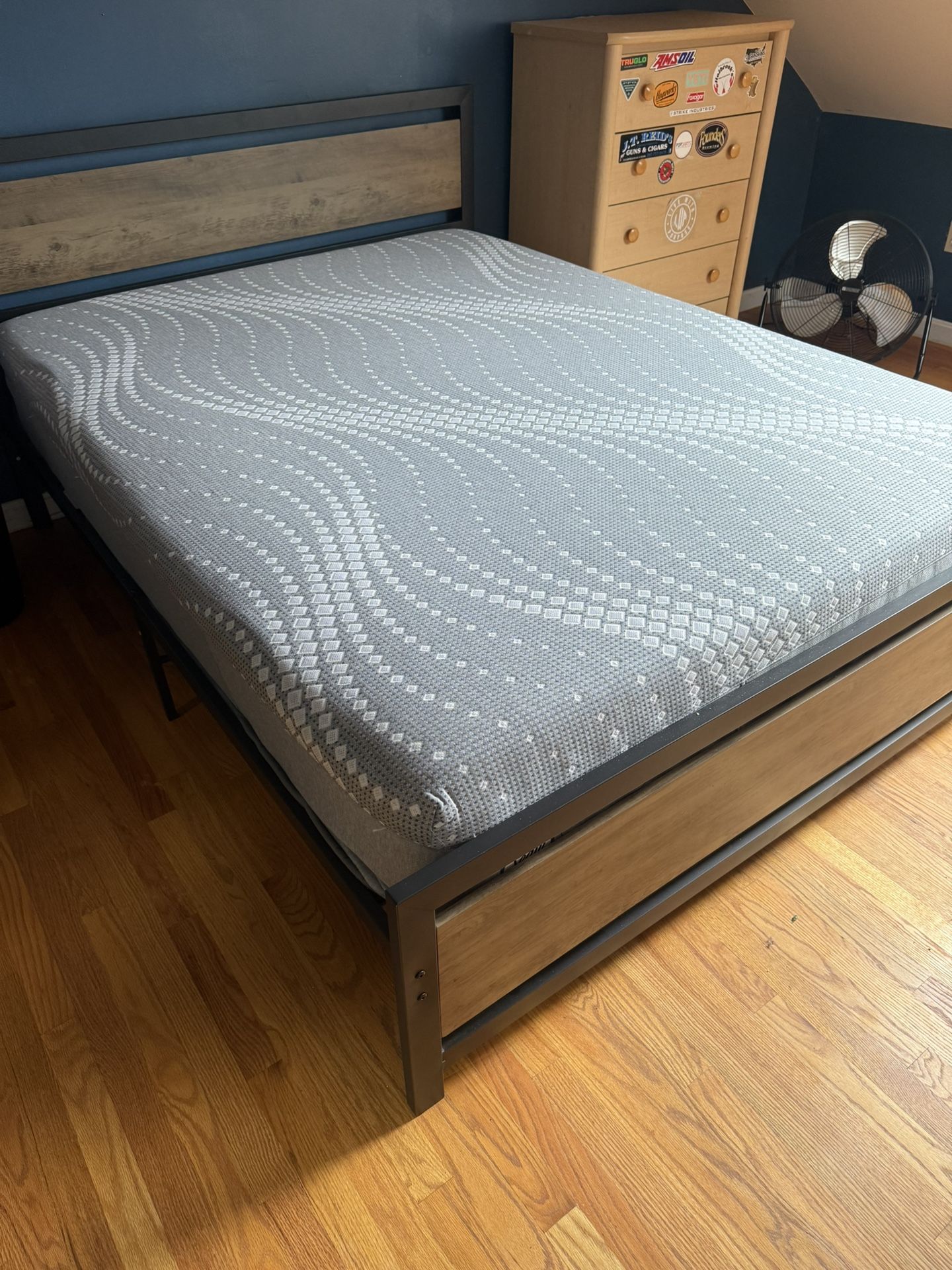 Queen Size Mattress And Bed Frame