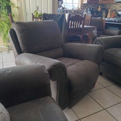 Sofa Set $600 Obo