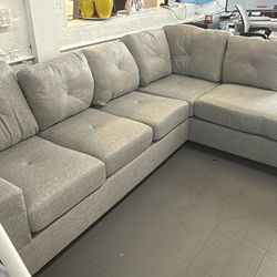 Sectional Sofa 