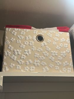 Fold up storage