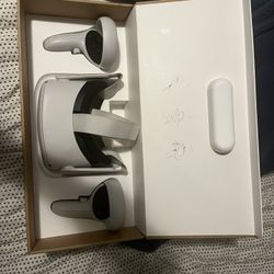 Oculus Quest 2 Used In Box