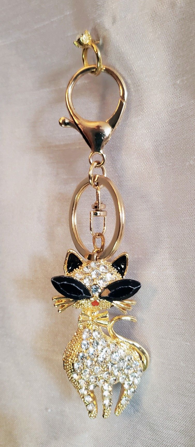 Fancy Cat Bag Charm/ Keychain. 