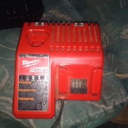 Milwaukee M12 and M18 multi-voltage battery charger 