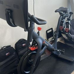 Peloton Bike 