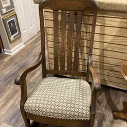 Rocker Vintage With Padded Seat